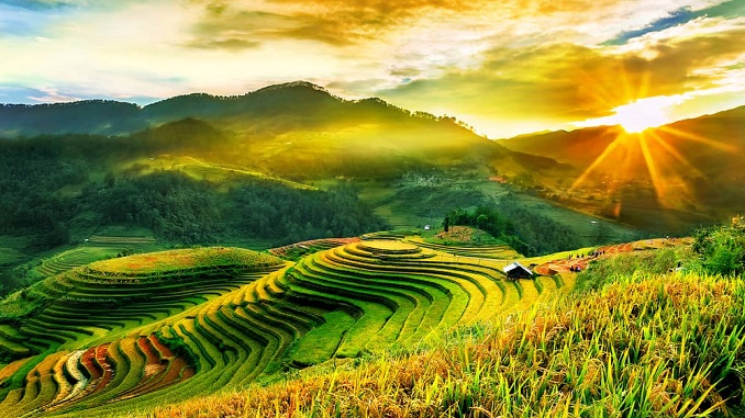 Tây Bắc là một trong những vùng đất với những bức tranh vẽ đẹp nhất của đất nước Việt Nam. Hãy xem những hình ảnh chúng tôi muốn giới thiệu để thưởng ngoạn vào những cảnh đẹp của những thửa ruộng bậc thang.